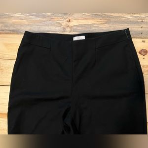 ‘Slimming’ chicos 0 short dress pants
